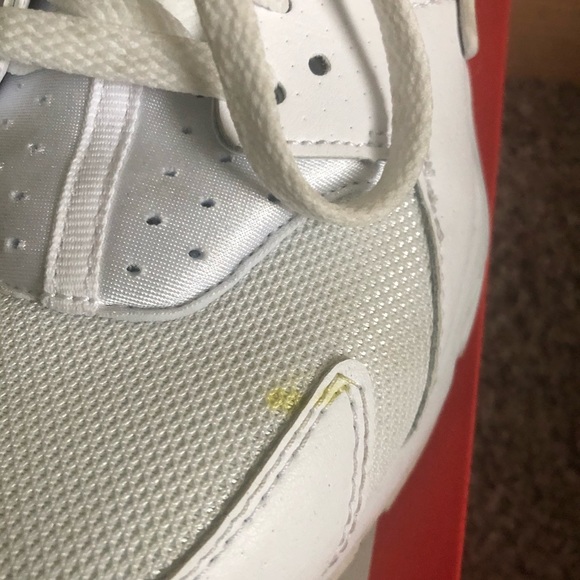 Nike Hurache - Picture 3 of 6